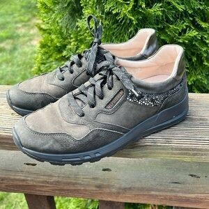 Mephisto Women's Brown and Green Trainers 7.5